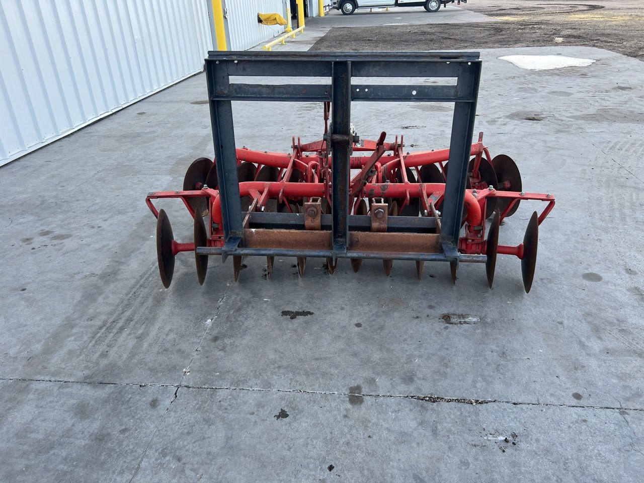 Massey Ferguson 6' Disk Harrow For Sale in Colby Kansas