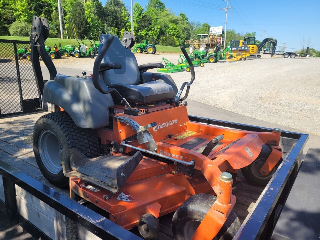 2018 Husqvarna MZT 61 Zero Turn Mower Te koopHillsboro Ohio