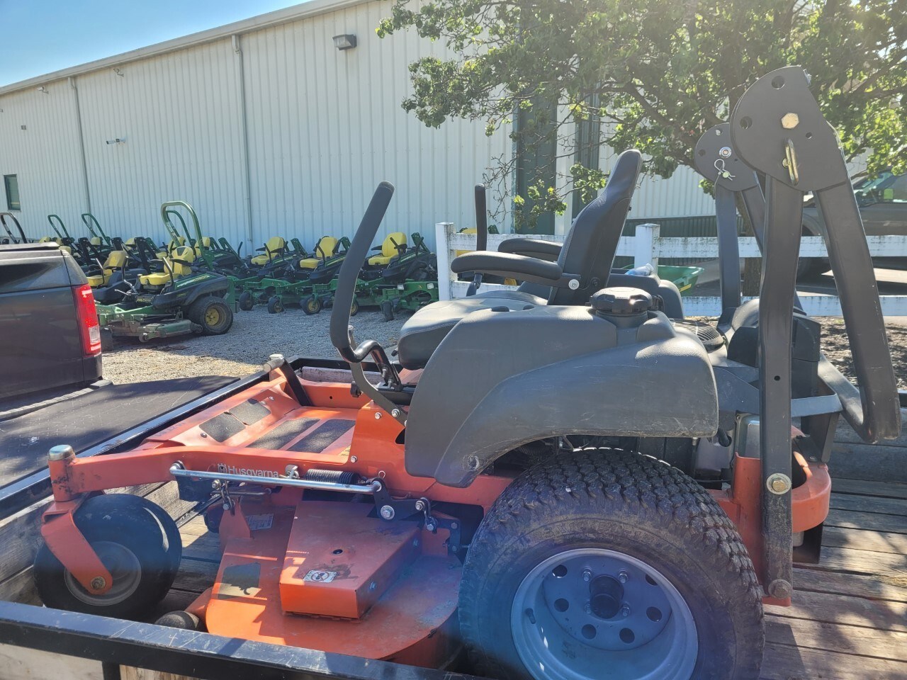 2018 Husqvarna MZT 61 Zero Turn Mower For Sale in Hillsboro Ohio