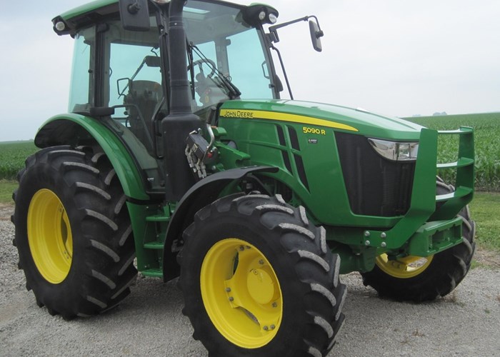 2019 John Deere 5090R Tractor - Utility For Sale