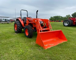 Tractor For Sale: 2019 Kubota M6060D