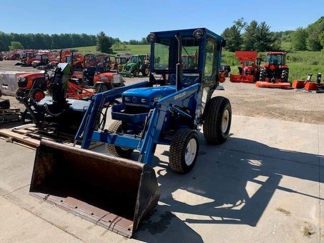 1997 Ford 1715 Tractor For Sale