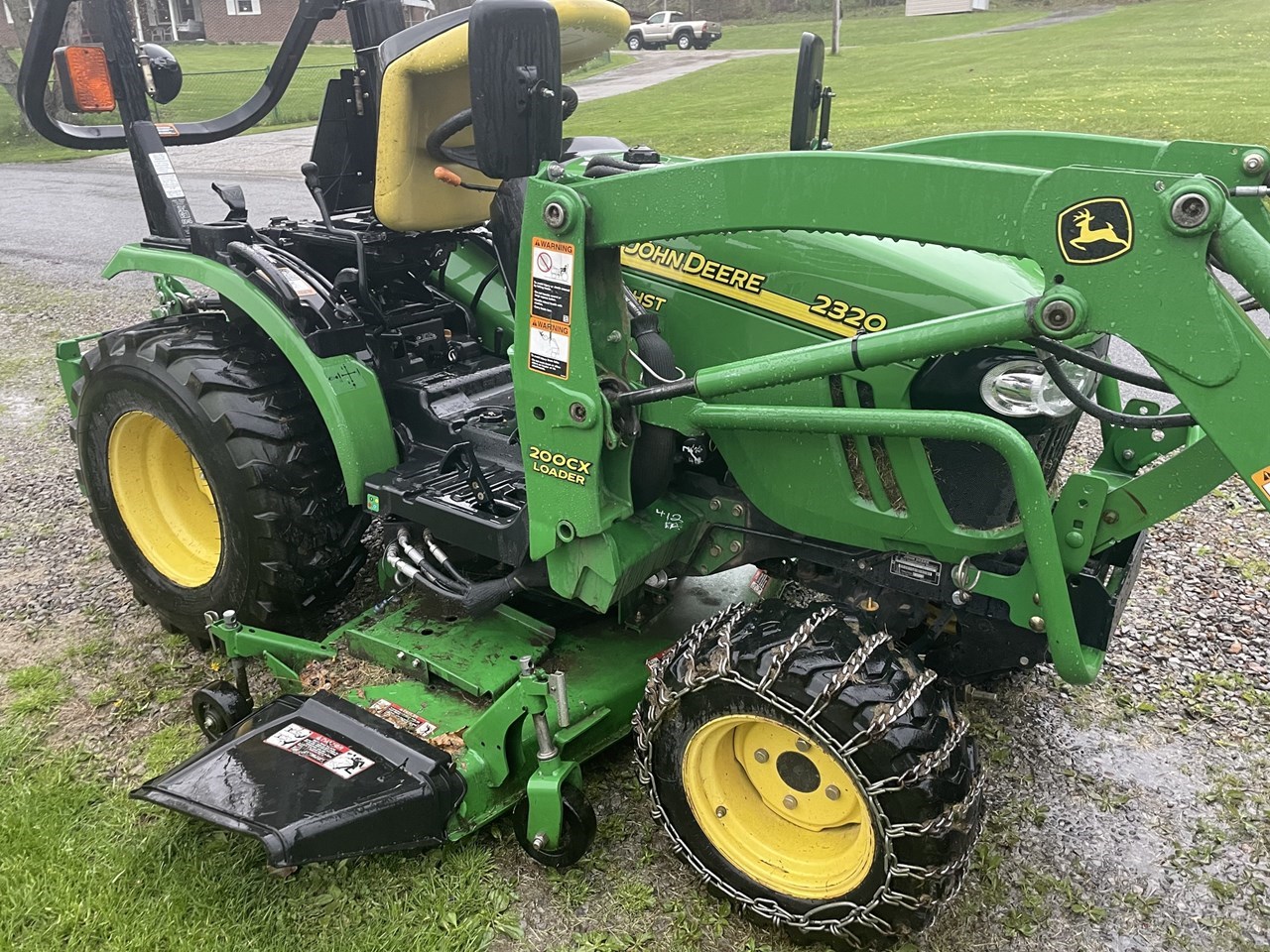 2011 John Deere 2320 Tractor - Compact Utility For Sale