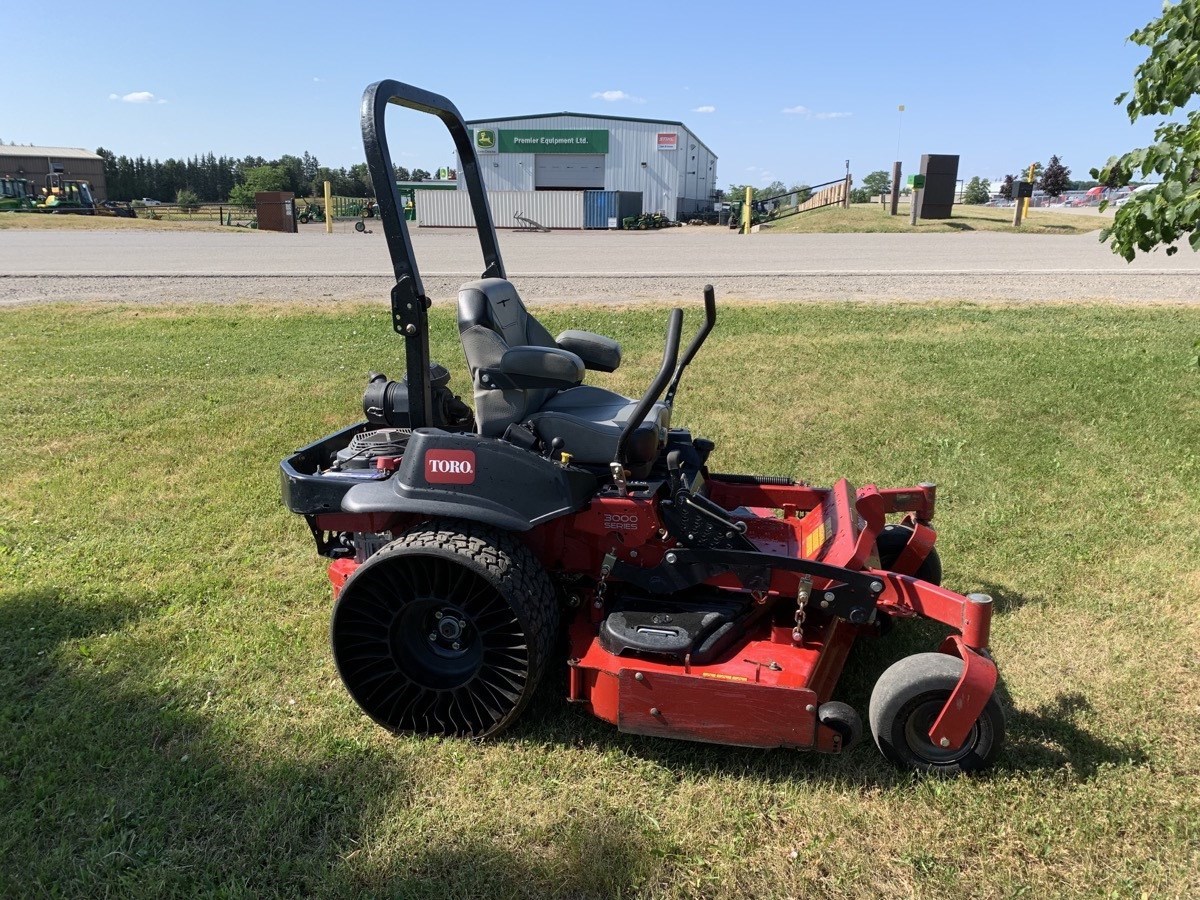 2020 Toro 3000 series Zero Turn Mower VerkaufAyr Ontario