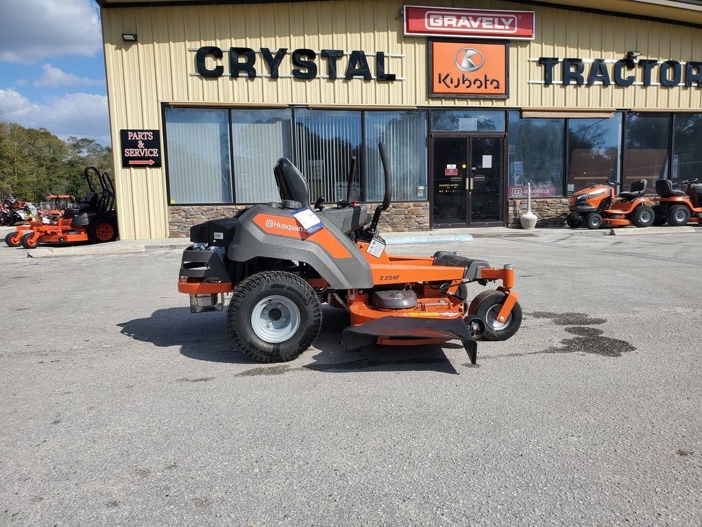 2023 Husqvarna Residential ZeroTurn Mowers Z254F Kawasaki Zero Turn