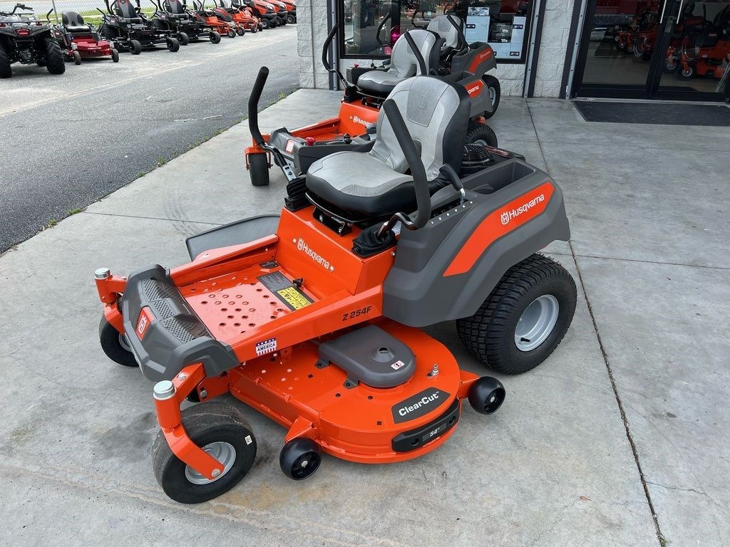 2022 Husqvarna Residential Zero Turn Mowers Z254f Kawasaki Zero Turn