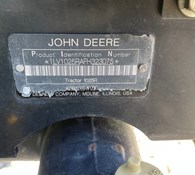 2015 John Deere 1025R Thumbnail 17