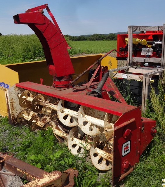 McKee 720 Snow Blower For Sale in Waterville New York
