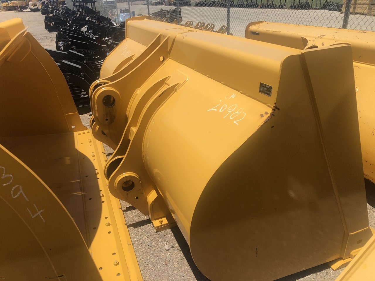 2019 John Deere 4.25 YD 644K Loader Bucket Bucket For Sale in Oklahoma