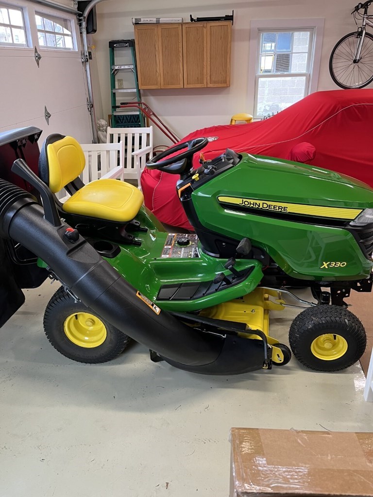 2021 John Deere X330 Lawn Mower For Sale