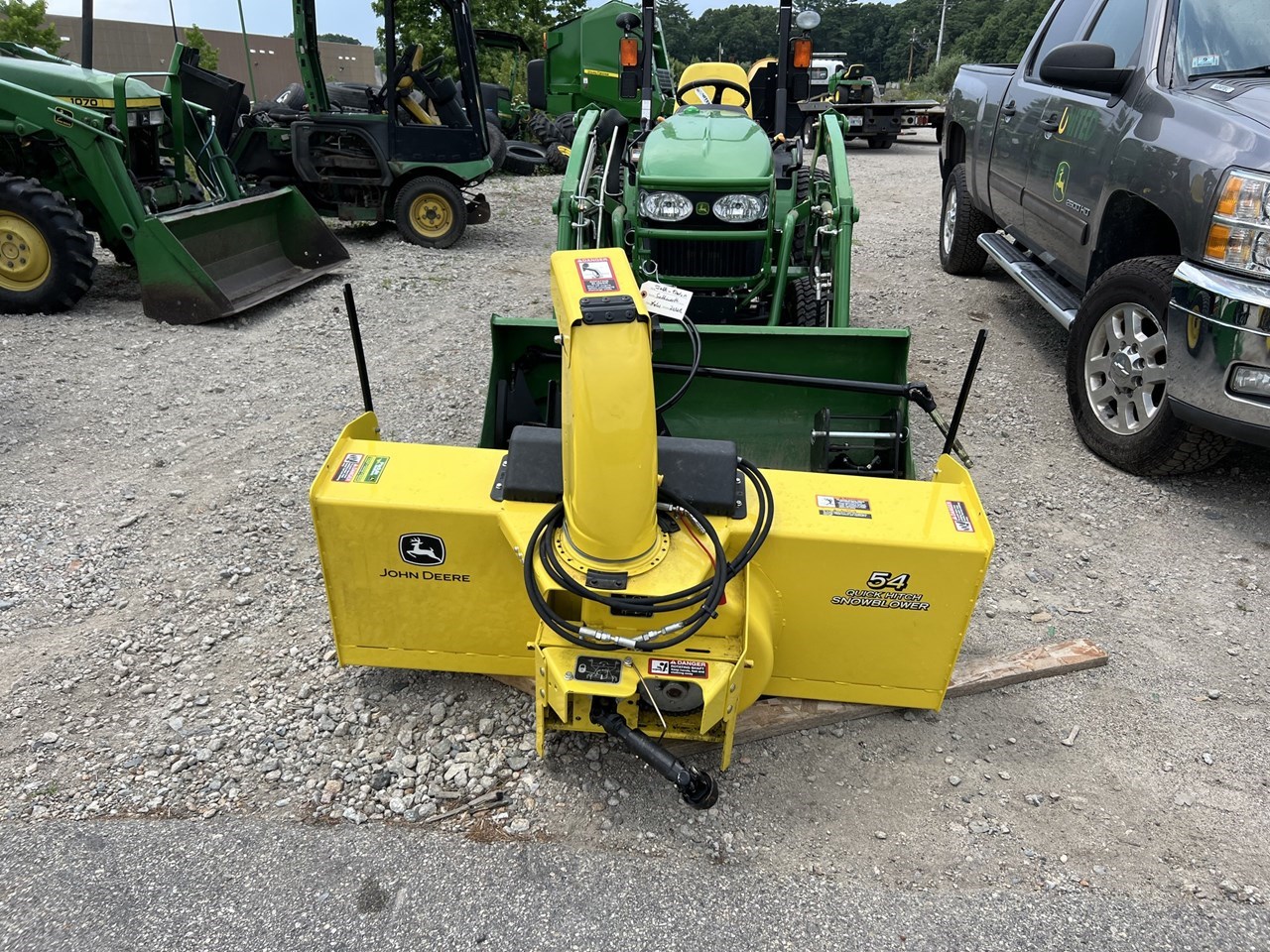 2015 John Deere 2032R Compact Utility Tractor For Sale in Raynham Massachusetts