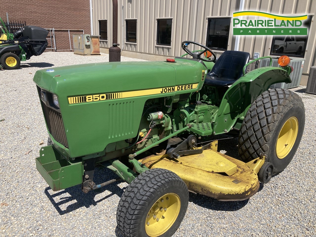 John Deere 850 Compact Utility Tractor For Sale in Wichita Kansas