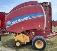2016 New Holland RB460 Thumbnail 4