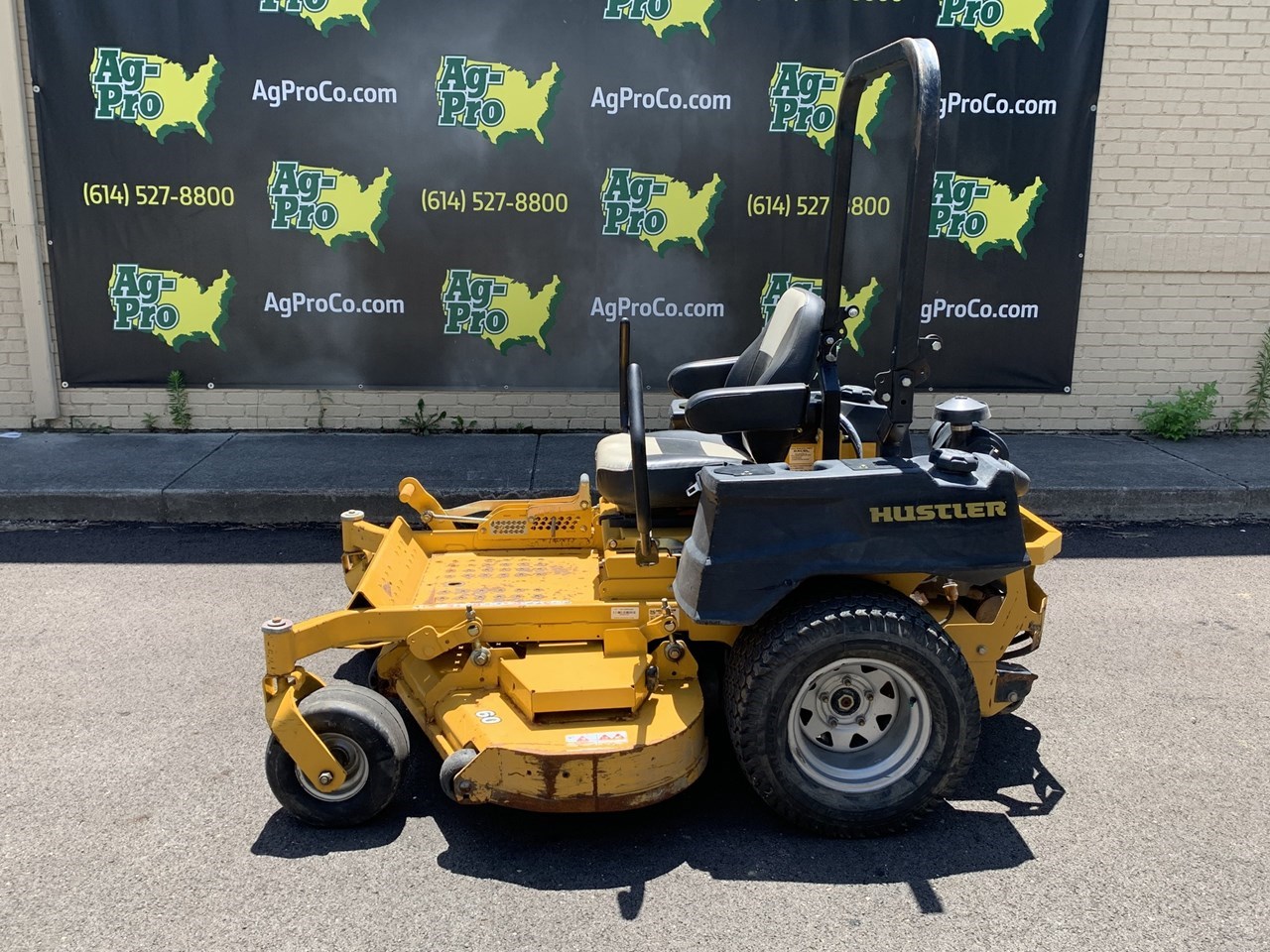 2018 Hustler XONE Zero Turn Mower For Sale in Hilliard Ohio