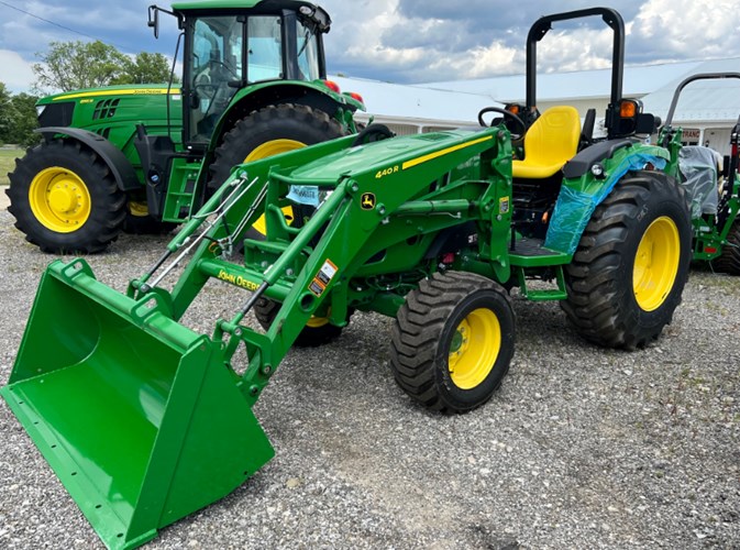 2022 John Deere 4052M Heavy Tractor - Compact Utility For Sale