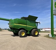 2012 John Deere S680 Thumbnail 4