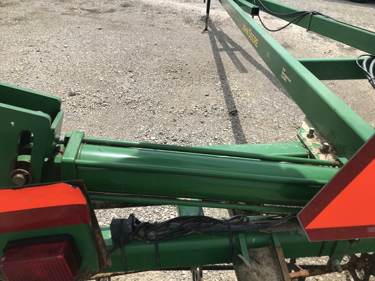 2007 John Deere 200 Rolling Basket For Sale in Richwood Ohio