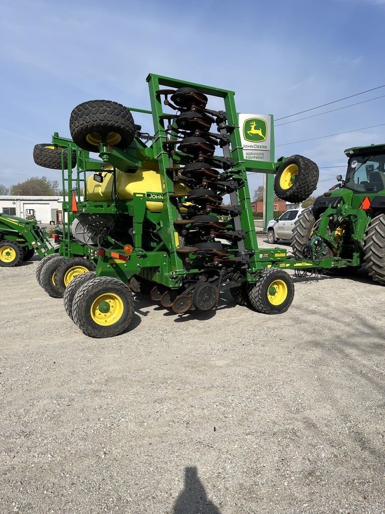 2015 John Deere 1990 Air Drill For Sale in Creston Iowa