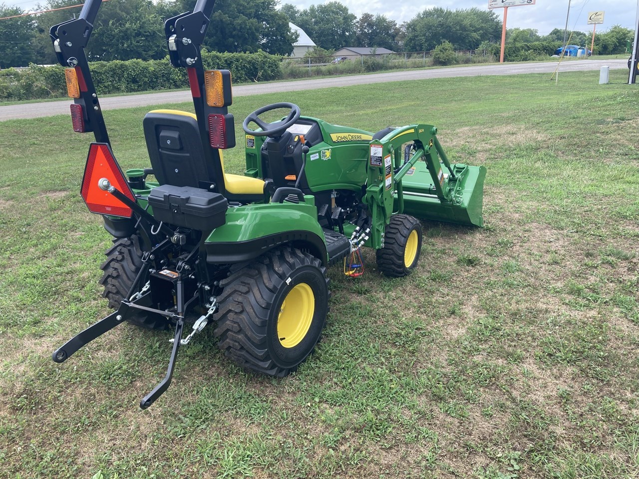 2023 John Deere 1023e Compact Utility Tractor For Sale In New