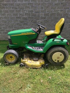 Lawn Mower For Sale 2002 John Deere X575 , 23 HP Lawn Mower For Sale 2002 John Deere X575 , 23 HP