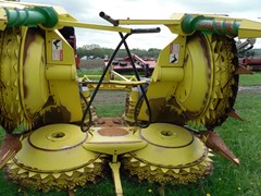 Forage Head-Rotary For Sale 2007 John Deere 678 Forage Head-Rotary For Sale 2007 John Deere 678