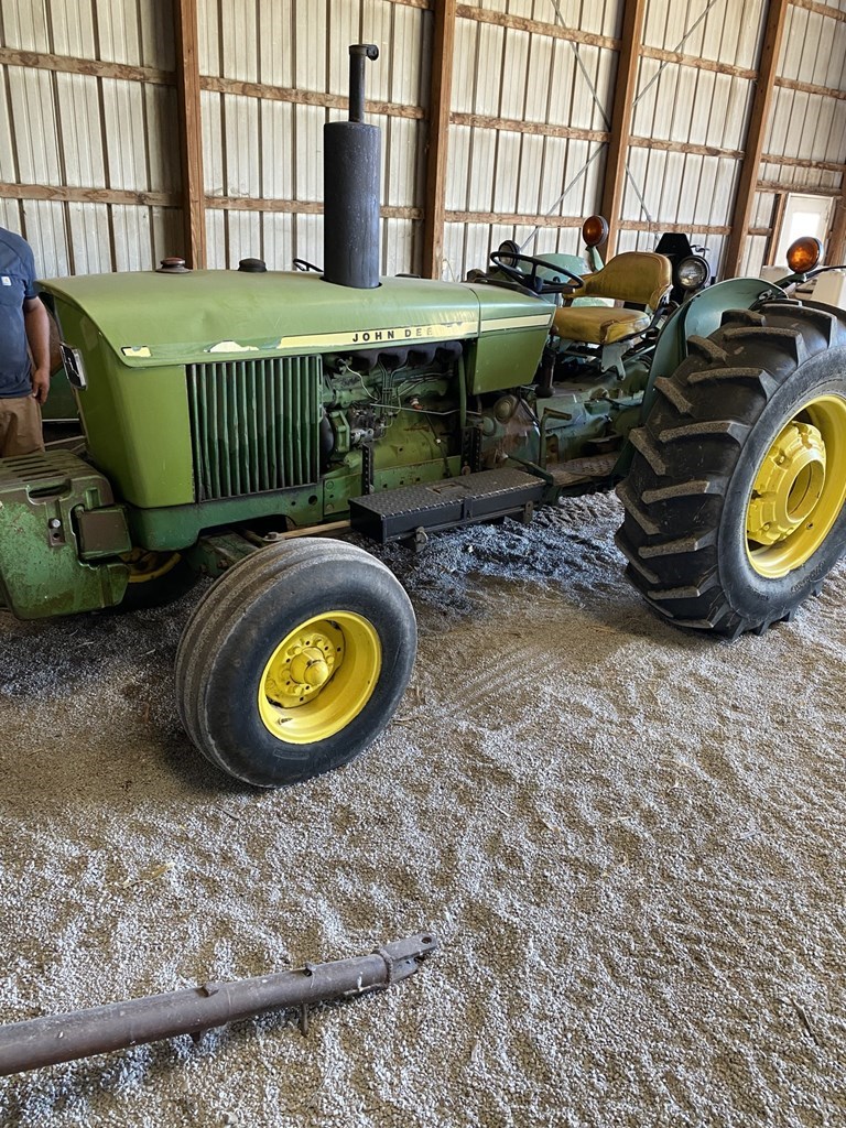1974 John Deere 2630 Tractor Utility For Sale in York Nebraska