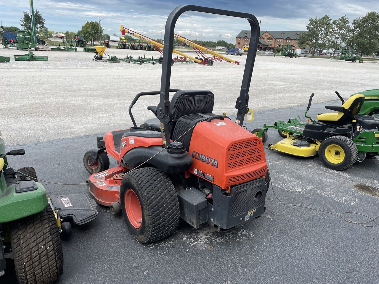 2008 Kubota Zg327 Zero Turn Mower For Sale In Macon Missouri 6678