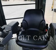 2016 Caterpillar CB54B Thumbnail 7