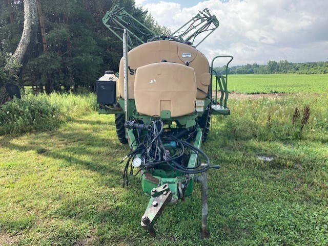 Great Plains AS1000 Sprayer-Pull Type For Sale