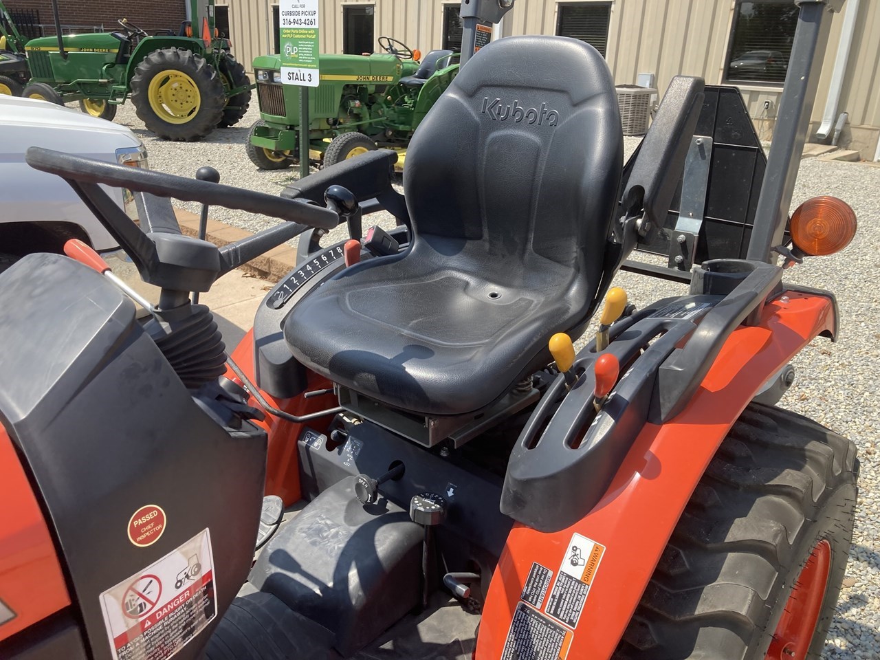 2016 Kubota B2601 Compact Utility Tractor For Sale in Wichita Kansas
