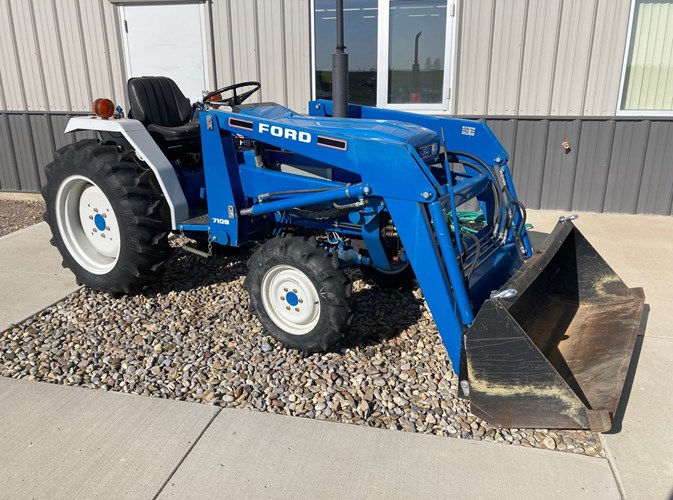 1994 Ford NH 1620 Tractor For Sale