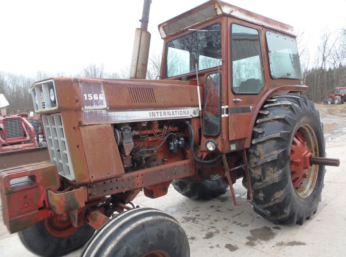 1978 IH 1566 Tractor - Row Crop For Sale
