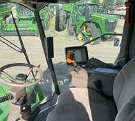 2015 John Deere S680 Thumbnail 12