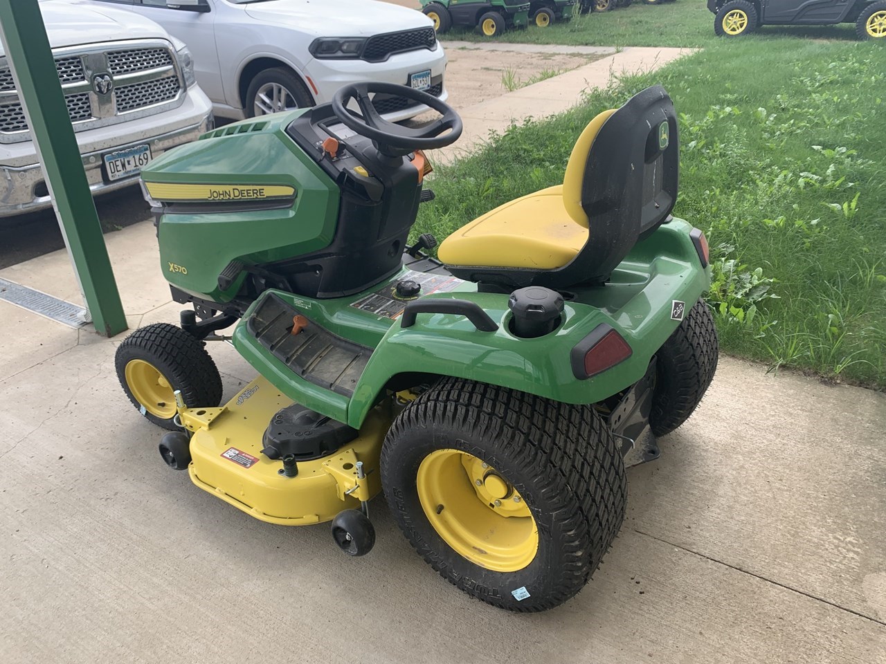 2022 John Deere X570 Riding Mower For Sale in Pipestone Minnesota