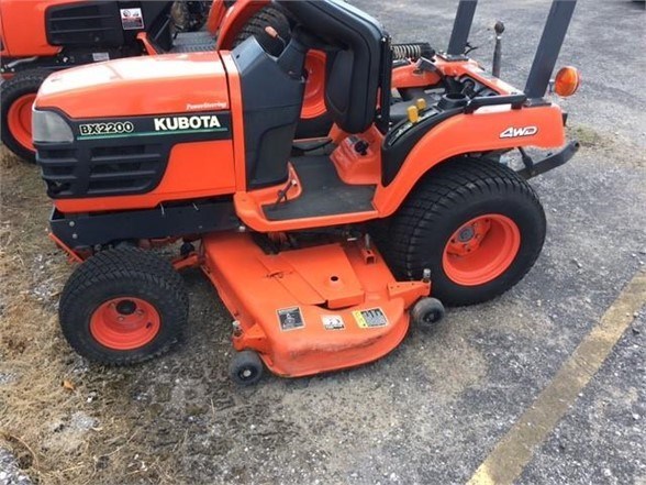 2001 Kubota BX2200HSD Tractor For Sale