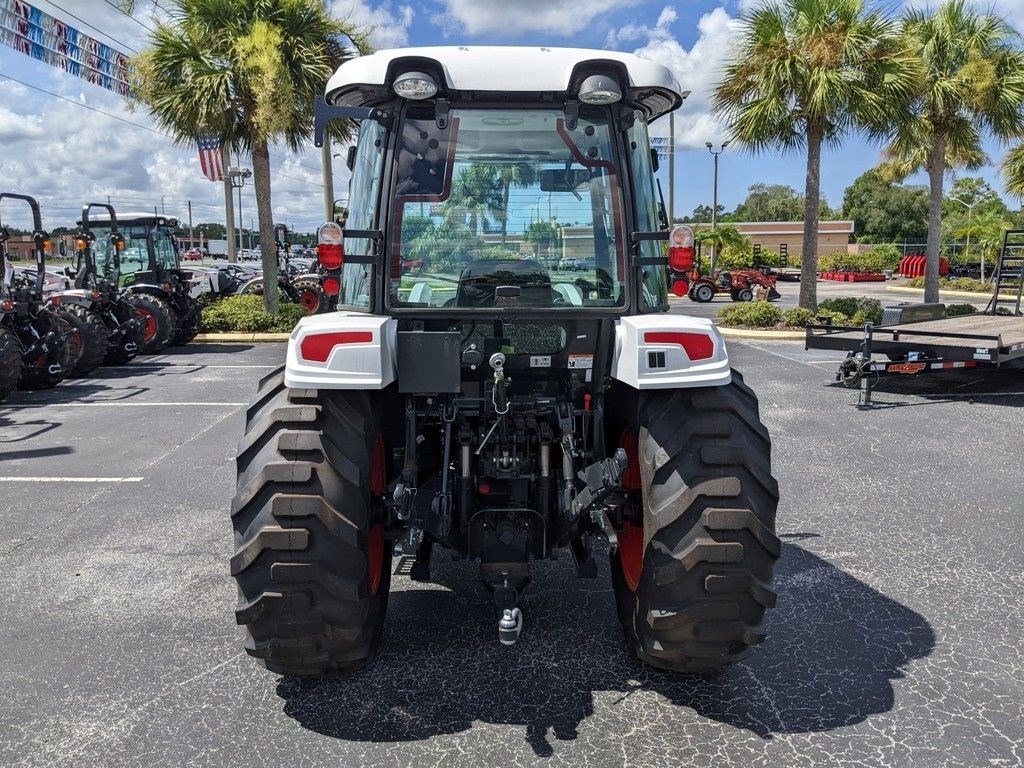 2023 Bobcat 5000 Platform Compact Tractors CT5555 Compact Utility