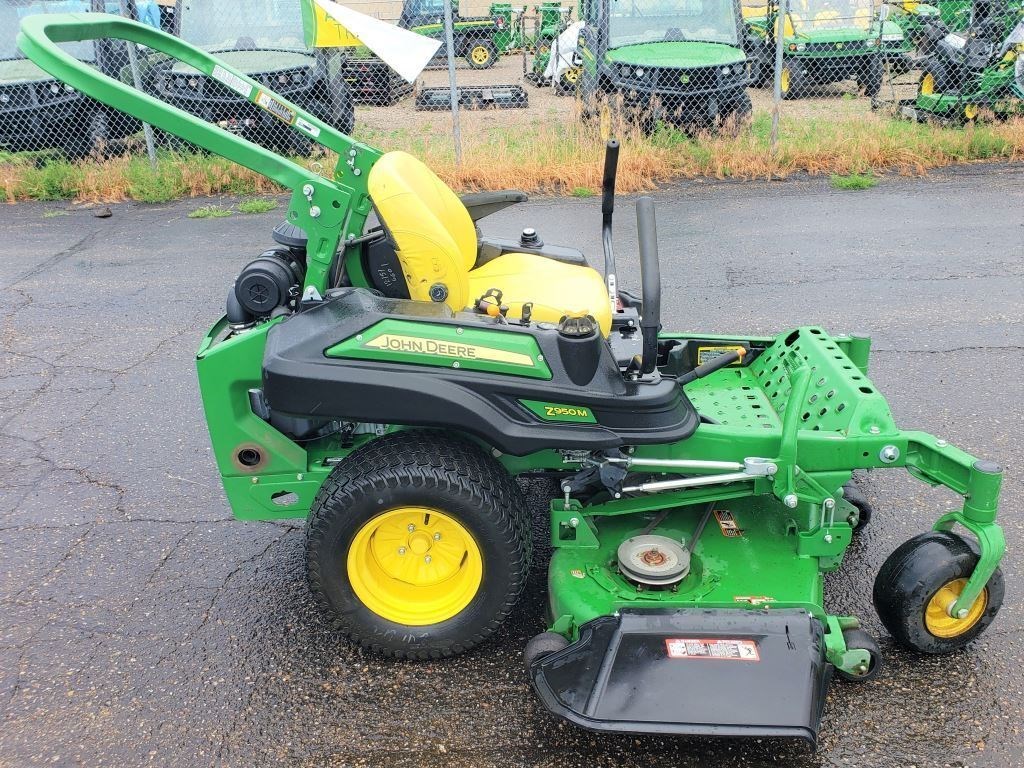 2018 John Deere Z950M Zero Turn Mower For Sale in Bismarck North Dakota