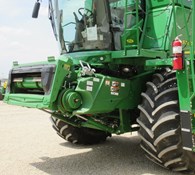 2022 John Deere S760 Thumbnail 9