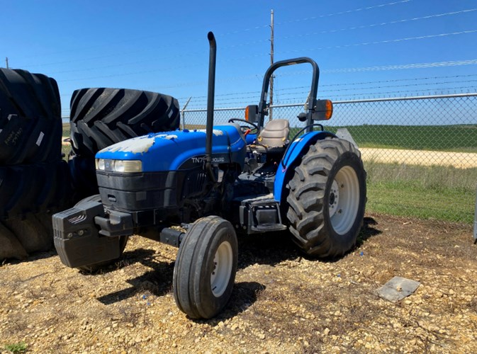 New Holland TN75 Tractor For Sale