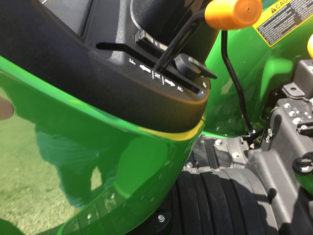 2021 John Deere 3043D Compact Utility Tractor A La VentaMineola Texas