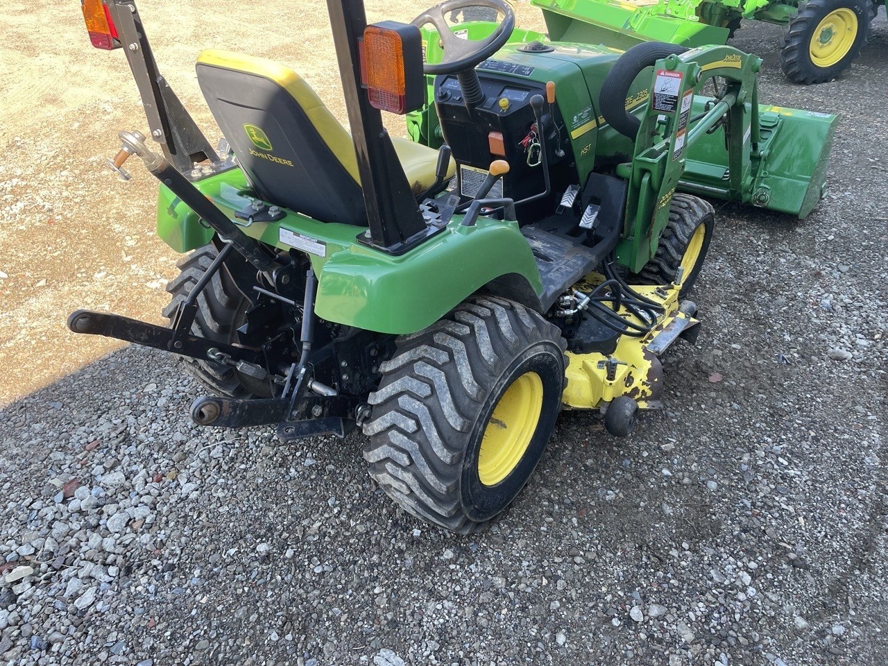 2007 John Deere 2305 Tractor - Compact Utility For Sale
