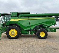 2022 John Deere X9 1000 Thumbnail 1