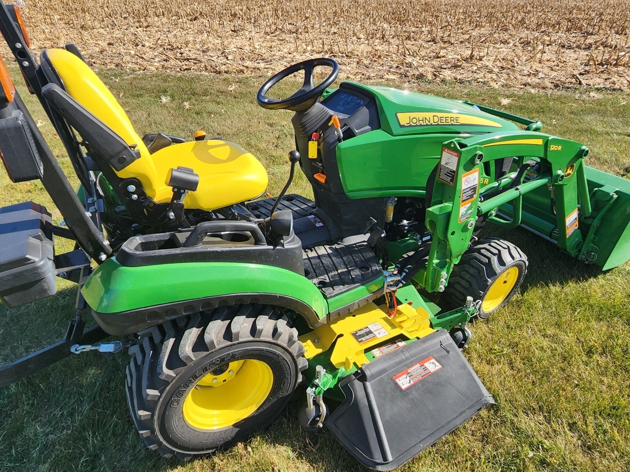 2018 John Deere 1025R Compact Utility Tractor For Sale in Lowden Iowa