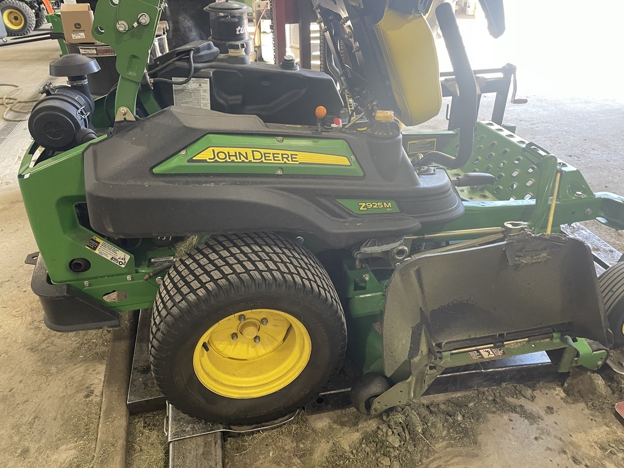 2013 John Deere Z925M Zero Turn Mower For Sale in Onawa Iowa