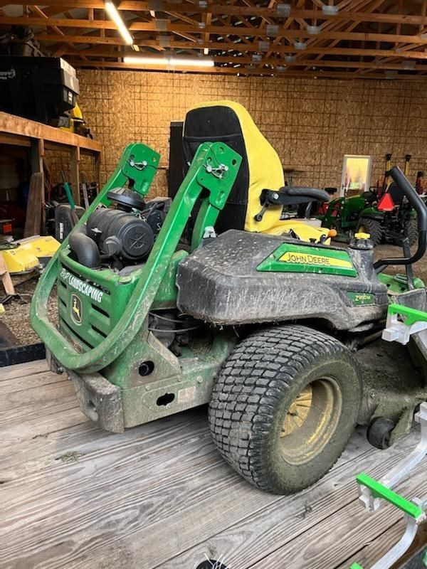 2020 John Deere Z950M Zero Turn Mower برسم البيعFalconer New York