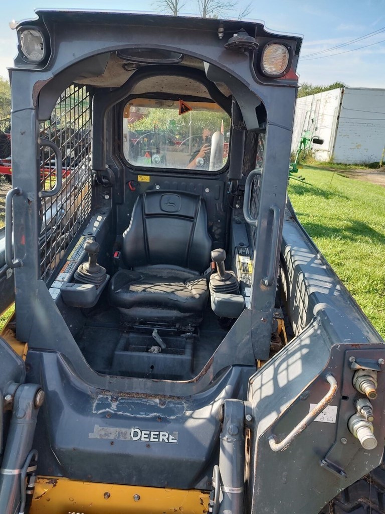 2019 John Deere 320G Skid Steer For Sale