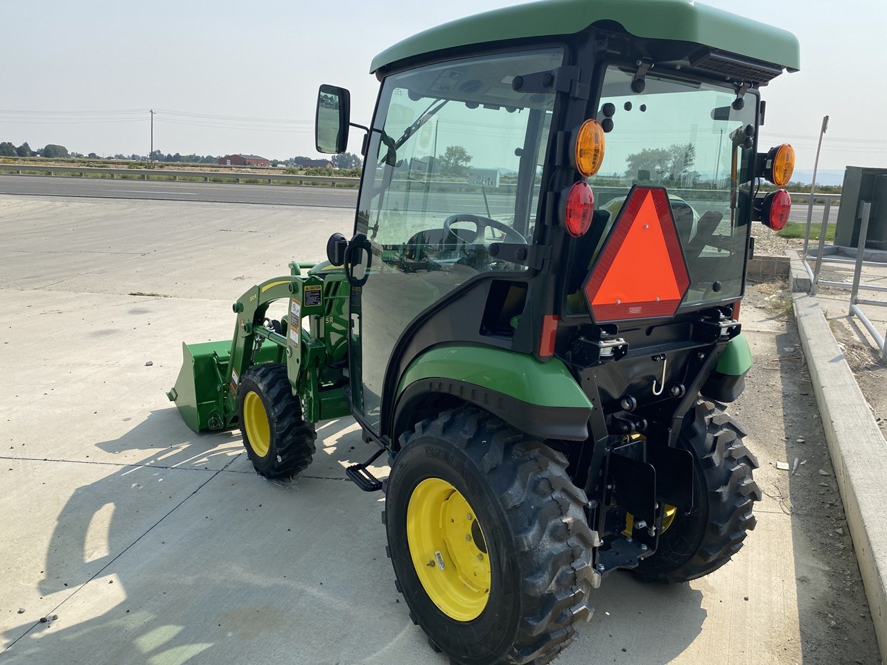 2022 John Deere 2025R Compact Utility Tractor For Sale in Powell Wyoming