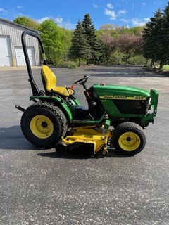 Tractor - Compact Utility For Sale 1999 John Deere 4100 , 20 HP Tractor - Compact Utility For Sale 1999 John Deere 4100 , 20 HP