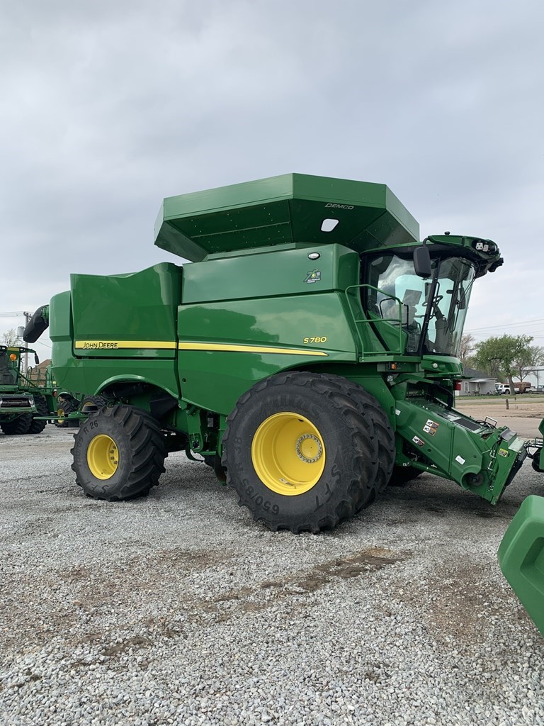2022 John Deere S780 Combine For Sale in Arapahoe Nebraska