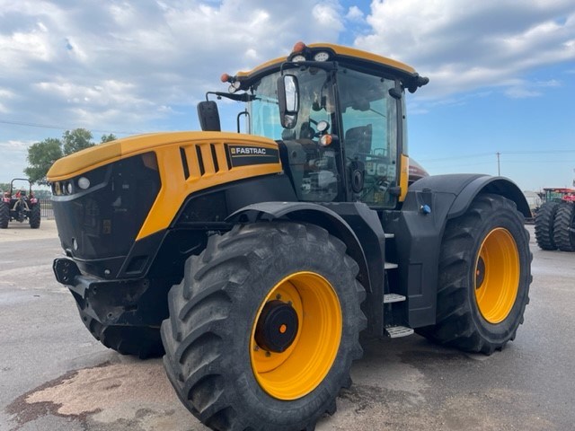 2019 JCB 8330 Tractor For Sale